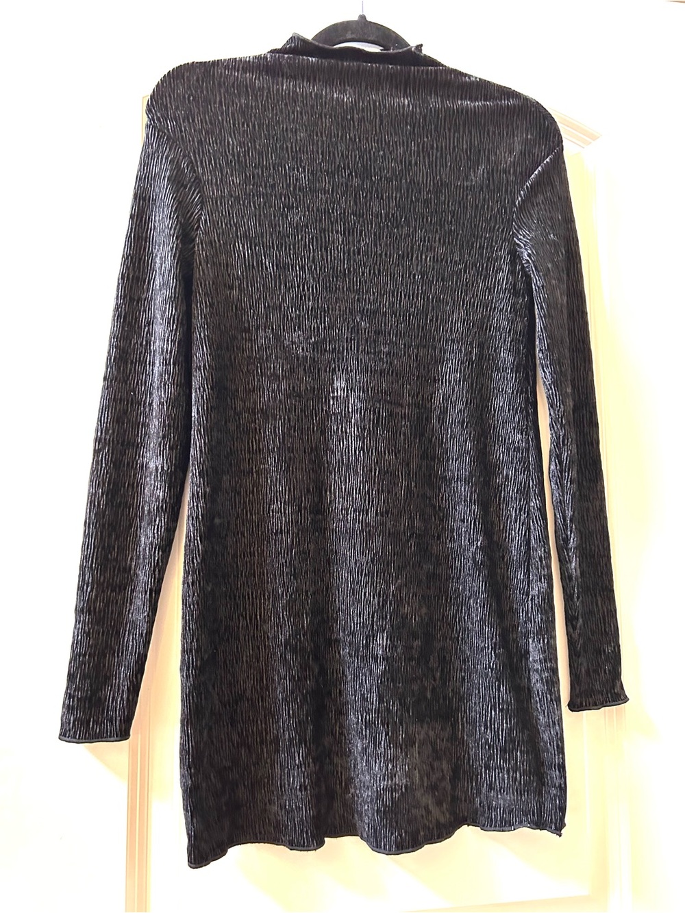& Other Stories Black Velour Crinkle Mini Mock Neck Dress. Witchy. Goth. Dark. 2